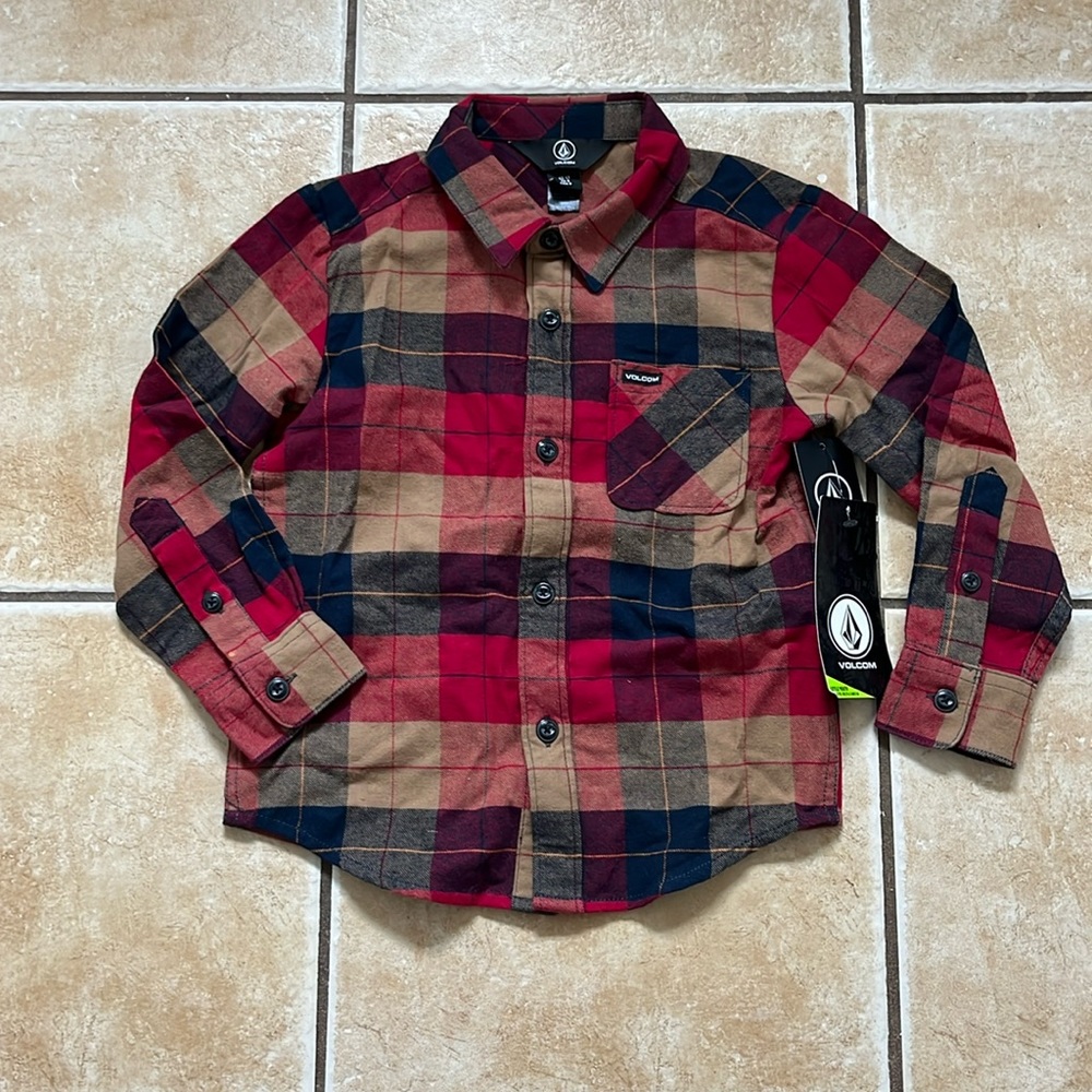 4t Volcom flannel NEW🔥